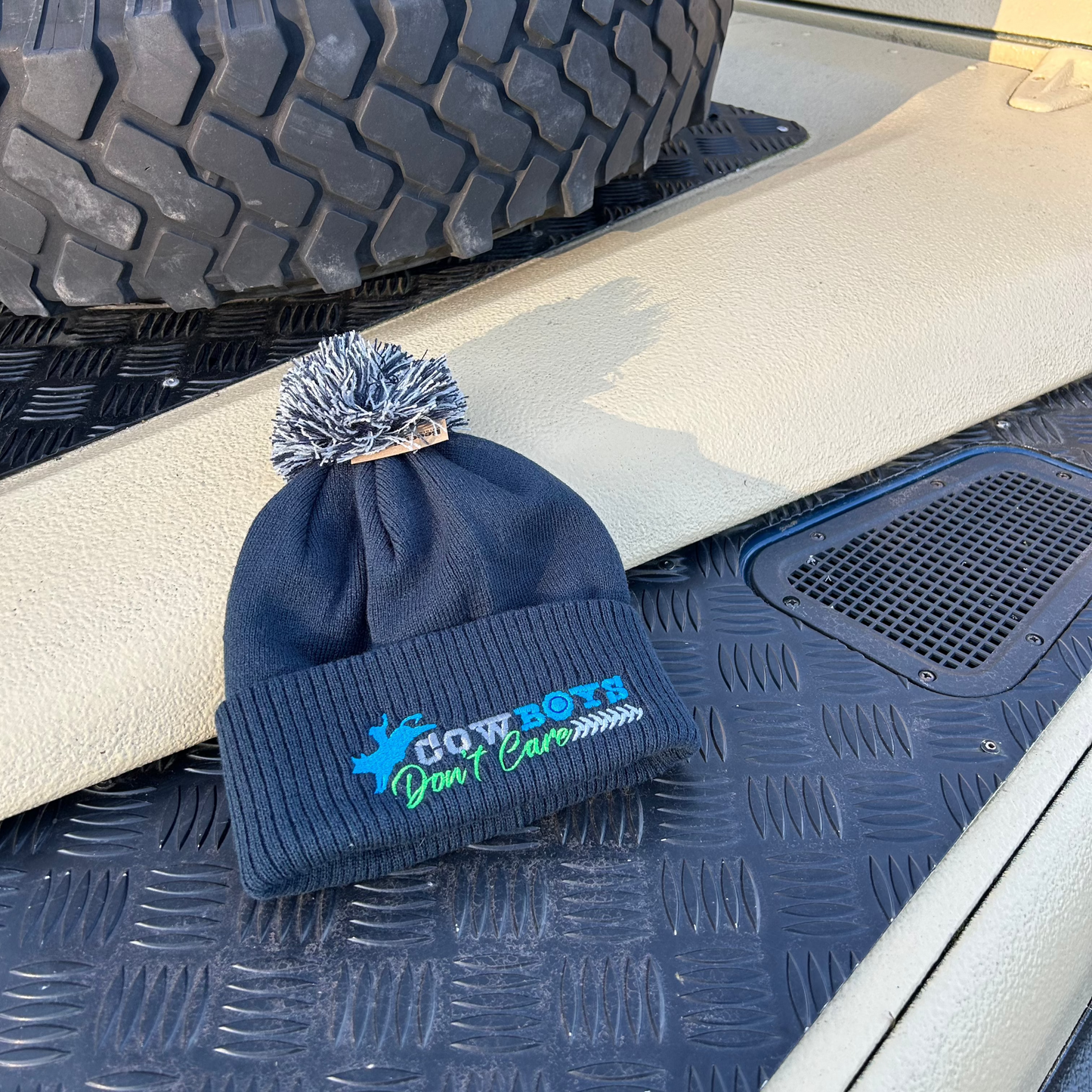 Navy Blue Pom-Pom Bobble Hat